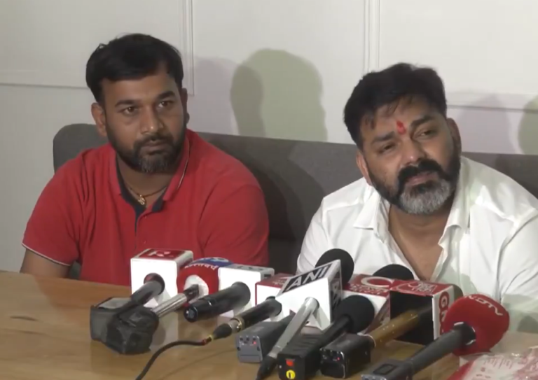 भोजपुरी स्टार पवन सिंह का बड़ा बयान — “ये अपनापन नहीं, राजनीति है मुझे परेशान करने की कोशिश”